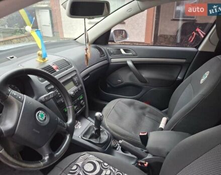 Серый Шкода Октавия, объемом двигателя 1.6 л и пробегом 198 тыс. км за 7000 $, фото 5 на Automoto.ua