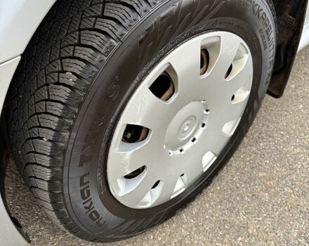 Шкода Октавія 2008 у Краматорске на Automoto.ua Сірий Шкода Октавія, об'ємом двигуна 1.6 л та пробігом 203 тис. км за 5450 $, фото 11 на Automoto.ua