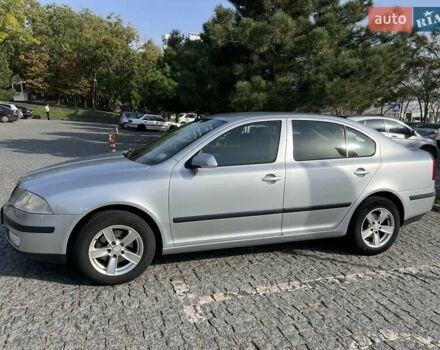 Серый Шкода Октавия, объемом двигателя 1.4 л и пробегом 182 тыс. км за 6300 $, фото 3 на Automoto.ua