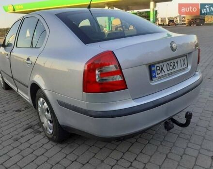 Серый Шкода Октавия, объемом двигателя 1.6 л и пробегом 283 тыс. км за 5800 $, фото 1 на Automoto.ua