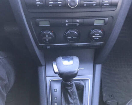 Шкода Октавия 2008 в Тульчине на Automoto.ua Серый Шкода Октавия, объемом двигателя 1.98 л и пробегом 244 тыс. км за 5900 $, фото 10 на Automoto.ua