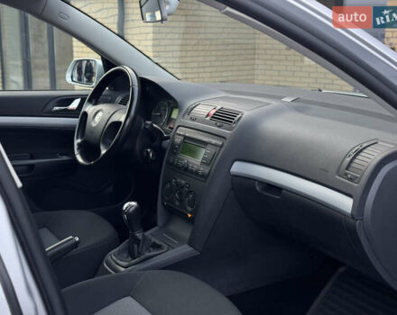 Серый Шкода Октавия, объемом двигателя 1.6 л и пробегом 164 тыс. км за 6400 $, фото 25 на Automoto.ua