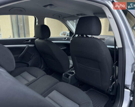 Серый Шкода Октавия, объемом двигателя 1.6 л и пробегом 164 тыс. км за 6400 $, фото 19 на Automoto.ua