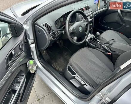 Сірий Шкода Октавія, об'ємом двигуна 2 л та пробігом 285 тис. км за 4999 $, фото 15 на Automoto.ua