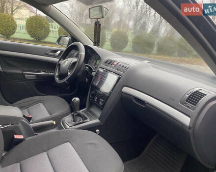 Серый Шкода Октавия, объемом двигателя 2 л и пробегом 250 тыс. км за 3150 $, фото 13 на Automoto.ua