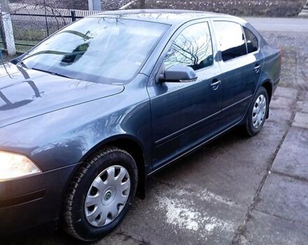 Серый Шкода Октавия, объемом двигателя 1.6 л и пробегом 179 тыс. км за 6000 $, фото 1 на Automoto.ua