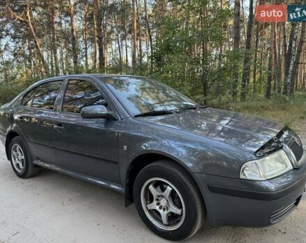 Серый Шкода Октавия, объемом двигателя 1.6 л и пробегом 197 тыс. км за 5500 $, фото 2 на Automoto.ua