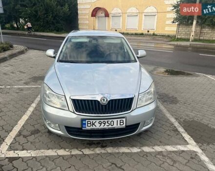 Сірий Шкода Октавія, об'ємом двигуна 1.6 л та пробігом 293 тис. км за 6400 $, фото 1 на Automoto.ua