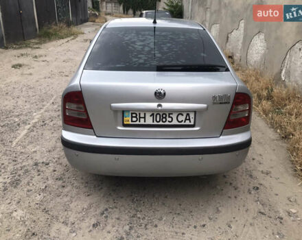 Серый Шкода Октавия, объемом двигателя 1.6 л и пробегом 227 тыс. км за 5400 $, фото 4 на Automoto.ua