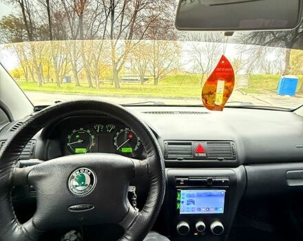 Шкода Октавія 2008 у Краматорске на Automoto.ua Сірий Шкода Октавія, об'ємом двигуна 1.6 л та пробігом 203 тис. км за 5450 $, фото 12 на Automoto.ua