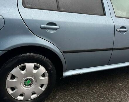 Серый Шкода Октавия, объемом двигателя 1.6 л и пробегом 190 тыс. км за 3900 $, фото 5 на Automoto.ua