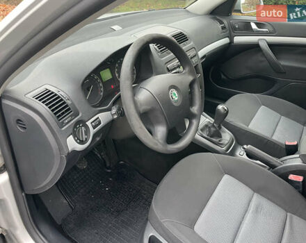 Сірий Шкода Октавія, об'ємом двигуна 1.6 л та пробігом 233 тис. км за 6359 $, фото 29 на Automoto.ua