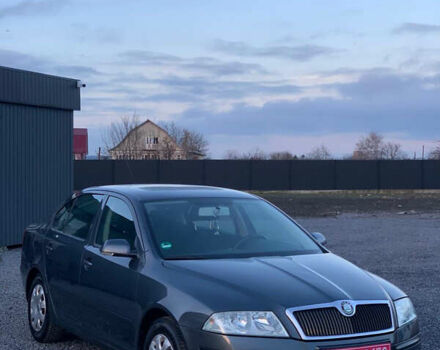 Серый Шкода Октавия, объемом двигателя 1.6 л и пробегом 193 тыс. км за 6300 $, фото 1 на Automoto.ua