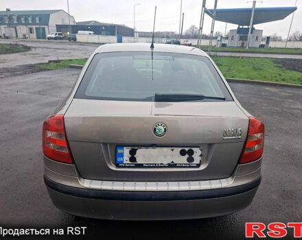 Серый Шкода Октавия, объемом двигателя 1.6 л и пробегом 236 тыс. км за 6600 $, фото 4 на Automoto.ua