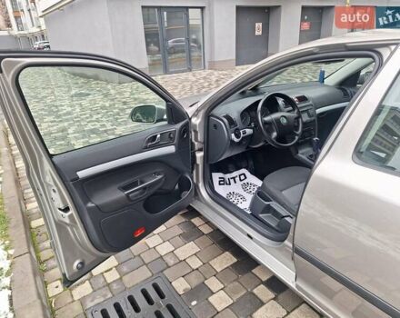 Серый Шкода Октавия, объемом двигателя 1.6 л и пробегом 187 тыс. км за 6450 $, фото 52 на Automoto.ua