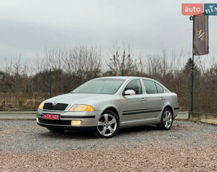 Серый Шкода Октавия, объемом двигателя 1.6 л и пробегом 190 тыс. км за 6390 $, фото 5 на Automoto.ua