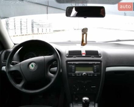 Серый Шкода Октавия, объемом двигателя 1.6 л и пробегом 157 тыс. км за 6200 $, фото 62 на Automoto.ua