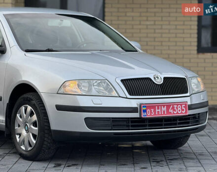Серый Шкода Октавия, объемом двигателя 1.6 л и пробегом 164 тыс. км за 6400 $, фото 2 на Automoto.ua
