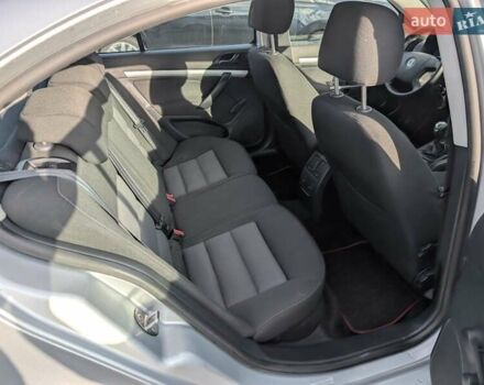 Сірий Шкода Октавія, об'ємом двигуна 1.6 л та пробігом 177 тис. км за 7250 $, фото 29 на Automoto.ua