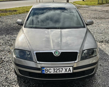 Шкода Октавия 2008 в Львове на Automoto.ua Серый Шкода Октавия, объемом двигателя 1.9 л и пробегом 210 тыс. км за 4400 $, фото 2 на Automoto.ua