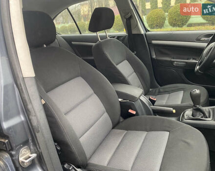 Серый Шкода Октавия, объемом двигателя 2 л и пробегом 250 тыс. км за 3150 $, фото 14 на Automoto.ua