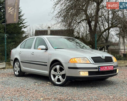 Серый Шкода Октавия, объемом двигателя 1.6 л и пробегом 190 тыс. км за 6390 $, фото 32 на Automoto.ua