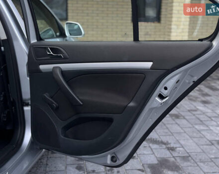 Серый Шкода Октавия, объемом двигателя 1.6 л и пробегом 164 тыс. км за 6400 $, фото 21 на Automoto.ua