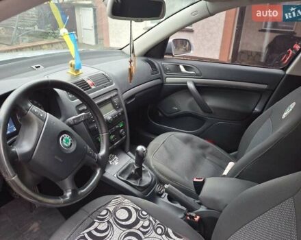 Серый Шкода Октавия, объемом двигателя 1.6 л и пробегом 198 тыс. км за 7000 $, фото 9 на Automoto.ua