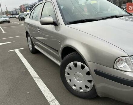 Серый Шкода Октавия, объемом двигателя 1.6 л и пробегом 188 тыс. км за 5900 $, фото 1 на Automoto.ua