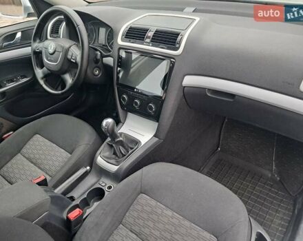 Сірий Шкода Октавія, об'ємом двигуна 1.6 л та пробігом 198 тис. км за 5899 $, фото 17 на Automoto.ua