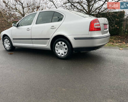 Сірий Шкода Октавія, об'ємом двигуна 1.6 л та пробігом 233 тис. км за 6359 $, фото 5 на Automoto.ua