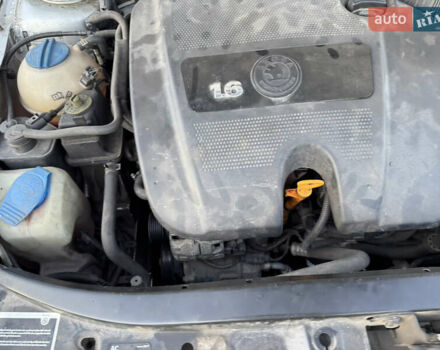 Сірий Шкода Октавія, об'ємом двигуна 1.6 л та пробігом 360 тис. км за 4499 $, фото 31 на Automoto.ua