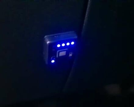 Серый Шкода Октавия, объемом двигателя 1.6 л и пробегом 247 тыс. км за 4750 $, фото 12 на Automoto.ua