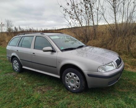 Серый Шкода Октавия, объемом двигателя 1.6 л и пробегом 210 тыс. км за 6800 $, фото 3 на Automoto.ua