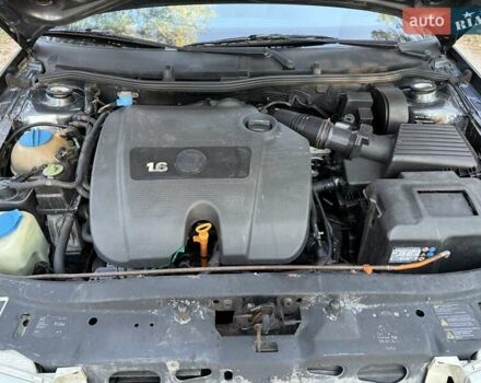 Серый Шкода Октавия, объемом двигателя 1.6 л и пробегом 197 тыс. км за 5500 $, фото 14 на Automoto.ua