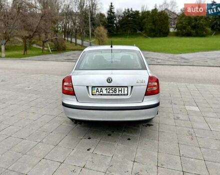 Сірий Шкода Октавія, об'ємом двигуна 2 л та пробігом 285 тис. км за 4999 $, фото 4 на Automoto.ua