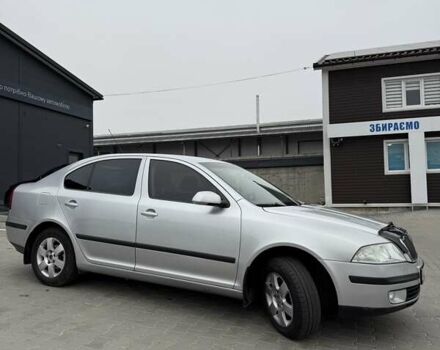 Серый Шкода Октавия, объемом двигателя 1.6 л и пробегом 285 тыс. км за 5850 $, фото 4 на Automoto.ua