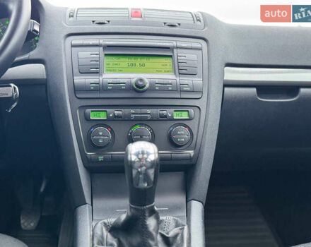 Серый Шкода Октавия, объемом двигателя 1.6 л и пробегом 190 тыс. км за 6390 $, фото 40 на Automoto.ua