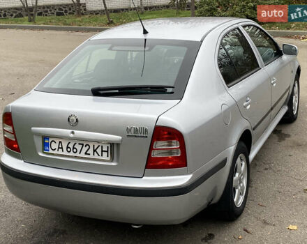 Серый Шкода Октавия, объемом двигателя 1.6 л и пробегом 275 тыс. км за 5500 $, фото 12 на Automoto.ua