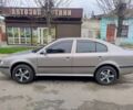 Серый Шкода Октавия, объемом двигателя 1.6 л и пробегом 285 тыс. км за 5600 $, фото 1 на Automoto.ua