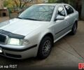 Серый Шкода Октавия, объемом двигателя 1.6 л и пробегом 186 тыс. км за 5500 $, фото 2 на Automoto.ua