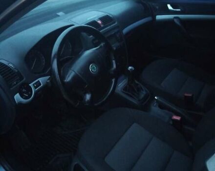 Серый Шкода Октавия, объемом двигателя 1.6 л и пробегом 290 тыс. км за 4400 $, фото 4 на Automoto.ua