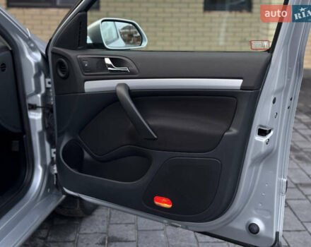 Серый Шкода Октавия, объемом двигателя 1.6 л и пробегом 164 тыс. км за 6400 $, фото 22 на Automoto.ua