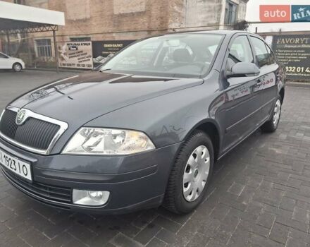 Сірий Шкода Октавія, об'ємом двигуна 1.6 л та пробігом 139 тис. км за 7990 $, фото 2 на Automoto.ua