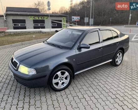 Сірий Шкода Октавія, об'ємом двигуна 1.6 л та пробігом 275 тис. км за 5750 $, фото 1 на Automoto.ua