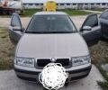 Серый Шкода Октавия, объемом двигателя 1.6 л и пробегом 204 тыс. км за 6200 $, фото 4 на Automoto.ua