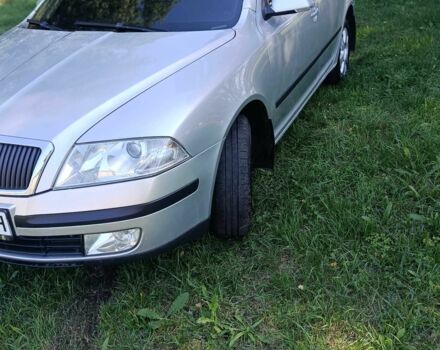 Серый Шкода Октавия, объемом двигателя 2 л и пробегом 188 тыс. км за 5700 $, фото 5 на Automoto.ua