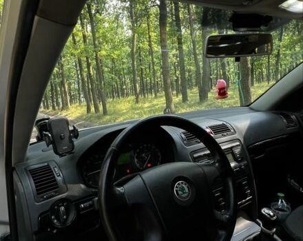 Серый Шкода Октавия, объемом двигателя 1.9 л и пробегом 230 тыс. км за 5300 $, фото 5 на Automoto.ua