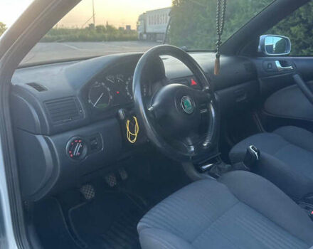 Сірий Шкода Октавія, об'ємом двигуна 1.8 л та пробігом 250 тис. км за 6950 $, фото 10 на Automoto.ua
