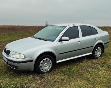 Серый Шкода Октавия, объемом двигателя 1.6 л и пробегом 100 тыс. км за 5100 $, фото 1 на Automoto.ua